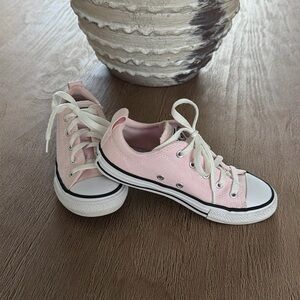 Girls converse sneakers.